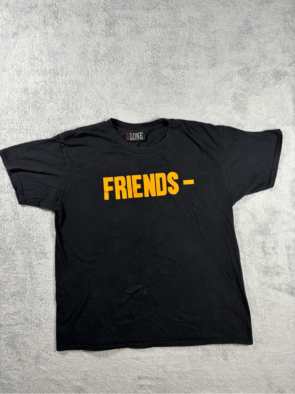 VLONE Friends Black Orange Graphic T-Shirt Big V Back Logo Streetwear Tee Unisex